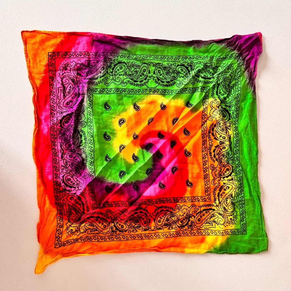 Tie Dye Paisley Bandana